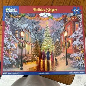 White Mountain Festive Holiday Scene Puzzle